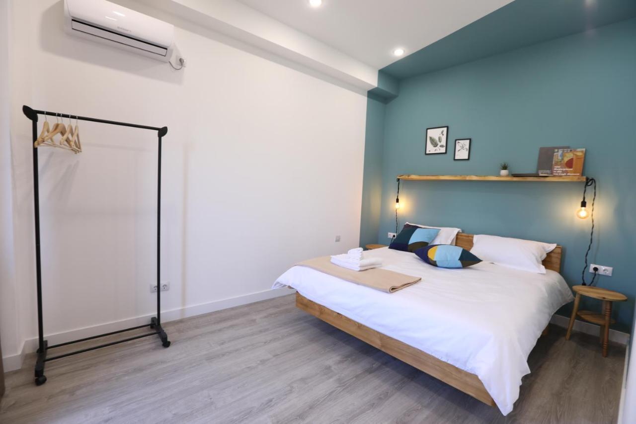 Hotelise I Blue-Poppy Apartment เยเรวาน ภายนอก รูปภาพ